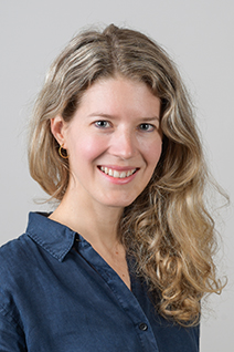Dr. Sara Egger