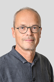 Dr. René Fehlmann
