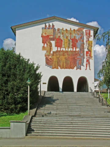 ideenset_gestalten-mit-schrift_-bundesbriefmuseum-schwyz-initialen-in-der-buchmalerei