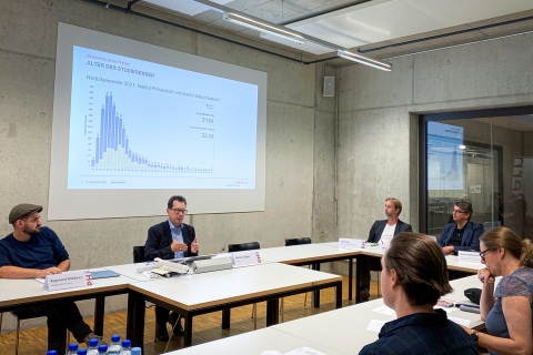 Medienkonferenz PHBern – Rektor Martin Schäfer gibt Auskunft
