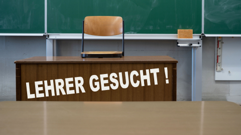 20250821_Symbolbild Lehrpersonenmangel_Adobe Stock_Corri Seizinger