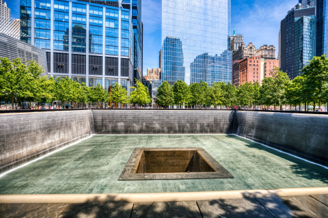 20260915_Symbolbild 9/11_Adobe Stock_romanslavik.com