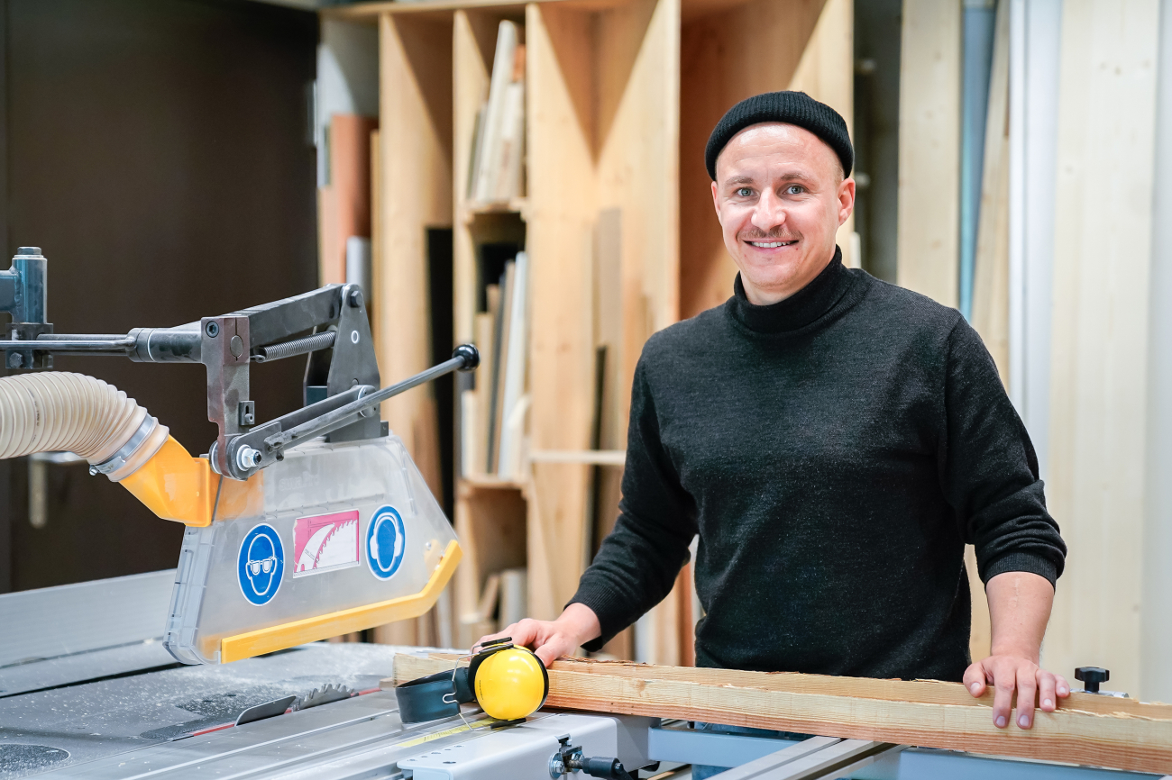 20240522_studiportraet_Simon_Neuweiler_web