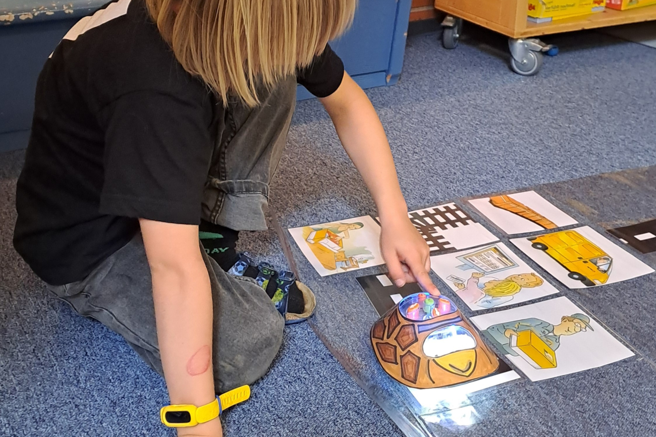 Robotik-Schildkröte Konstantin IPS - Newsbild