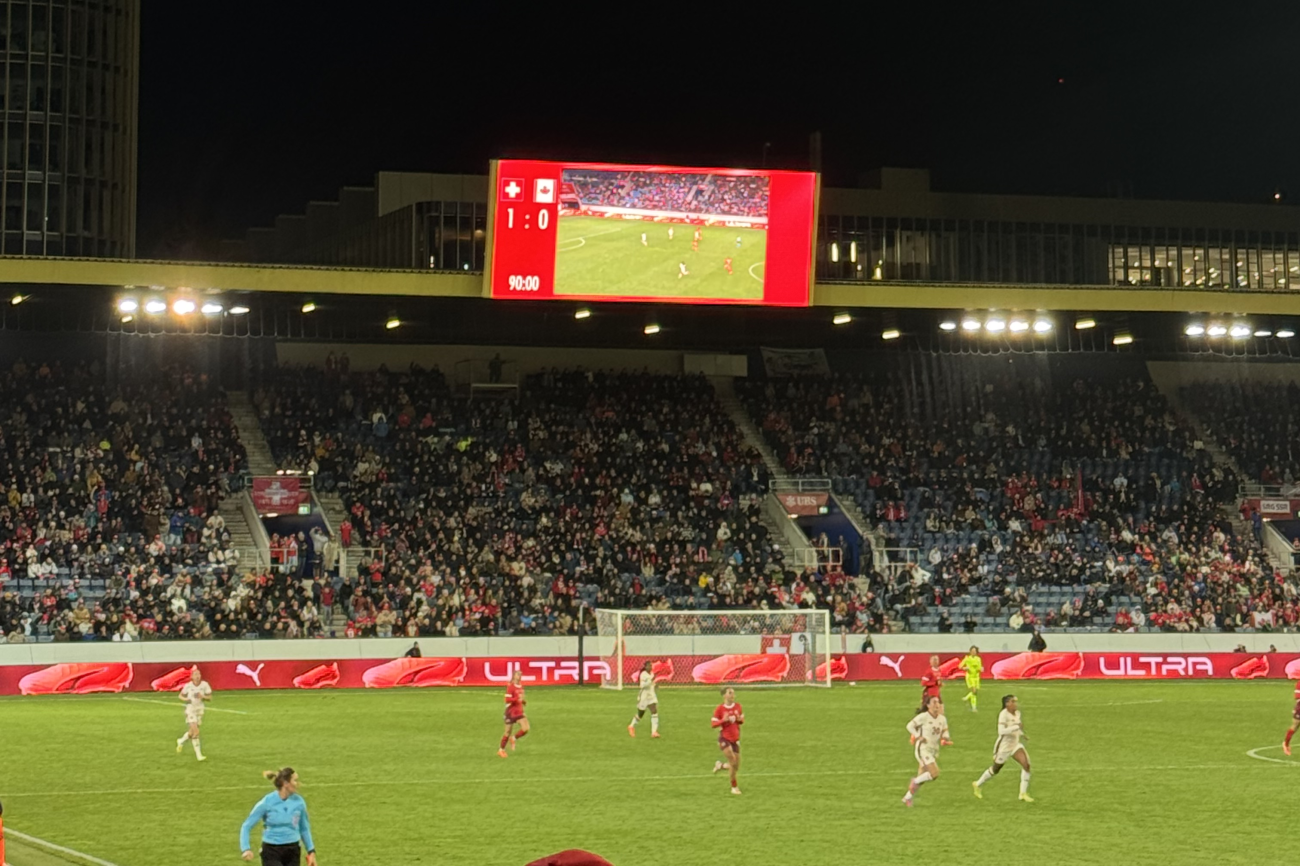Bild Stadion Luzern Samuel Bärtschi