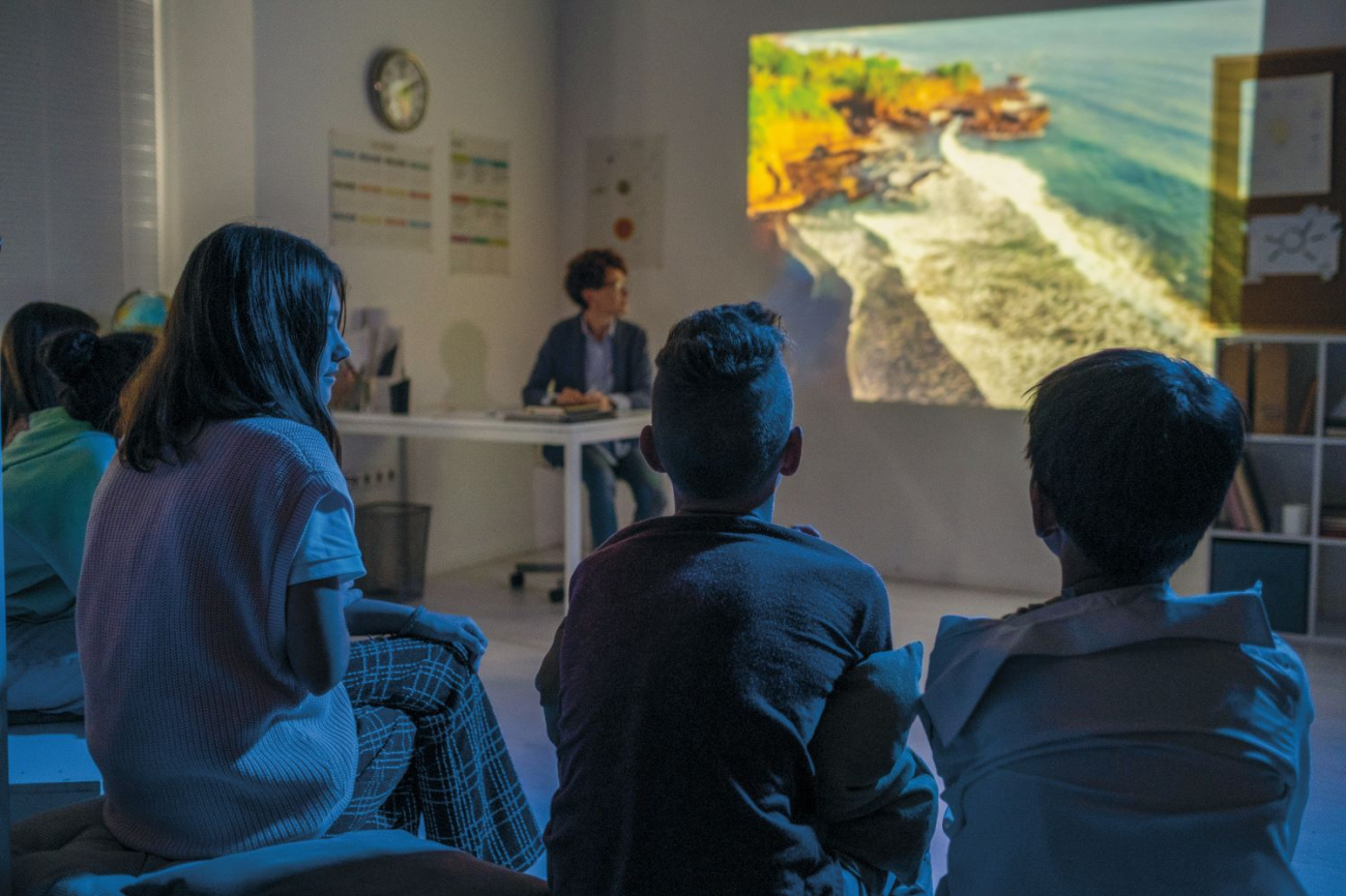 Onlinefilme_AdobeStock_451260640_Kurzfilmabend