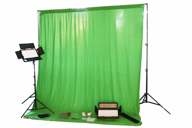 AM6079 Greenscreen