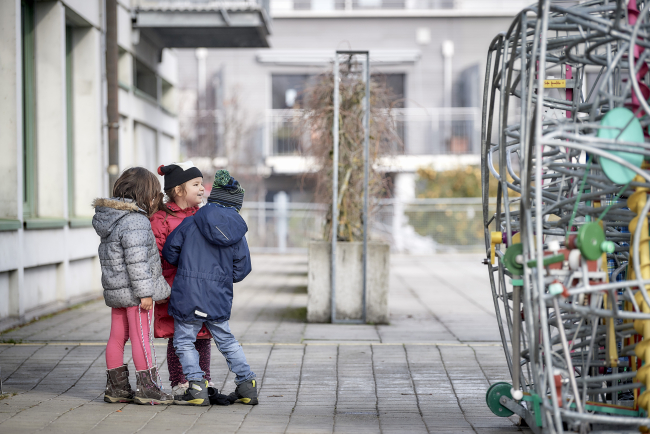 _MOS9109_Spielen in TS